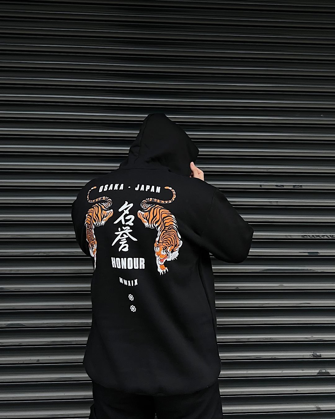 OSAKA JAPAN HONOUR HOODIE SWT-87 – Uptown Noire