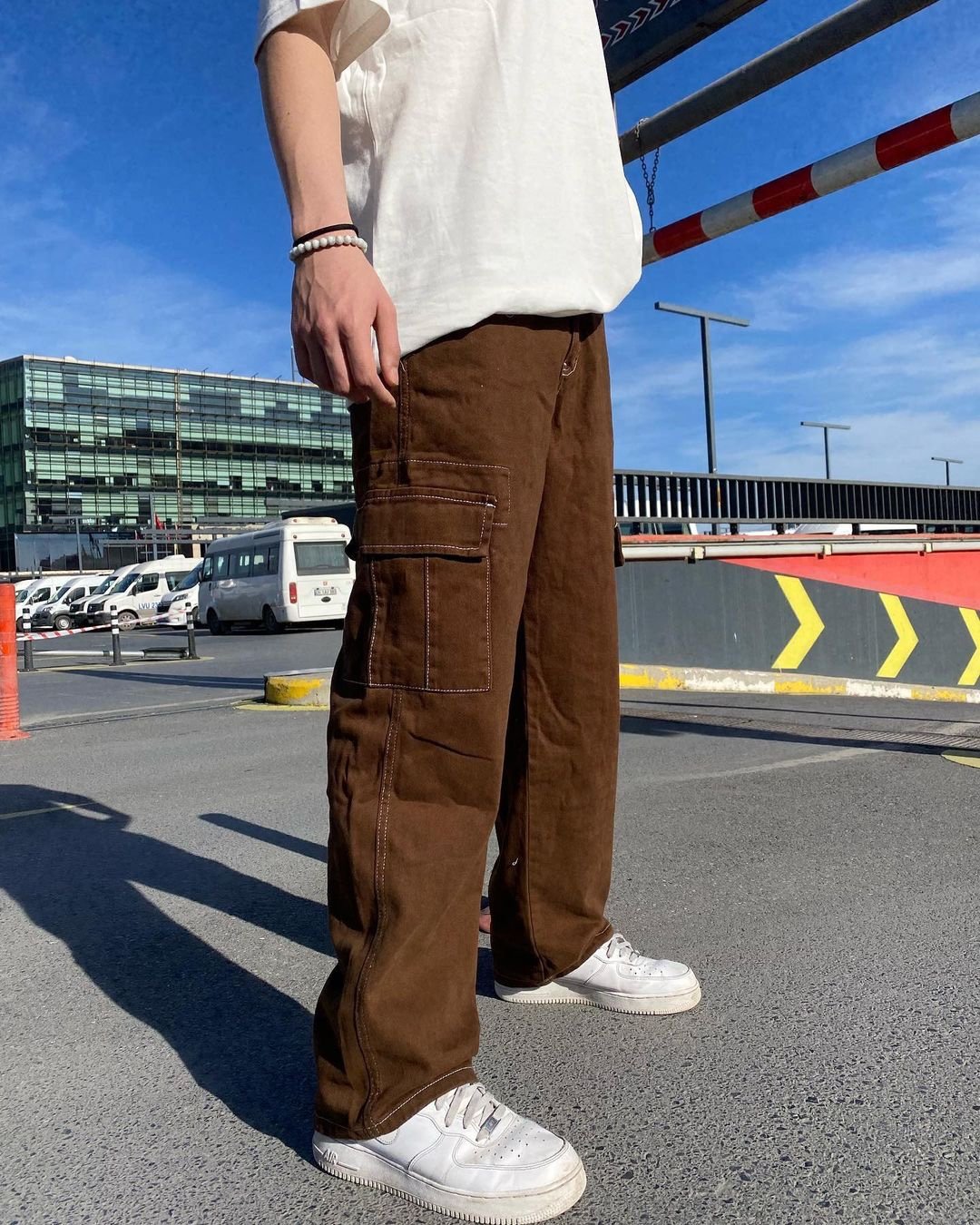 LIMITED LOOSE FIT BROWN CARGO PANTS PM-180 – Uptown Noire