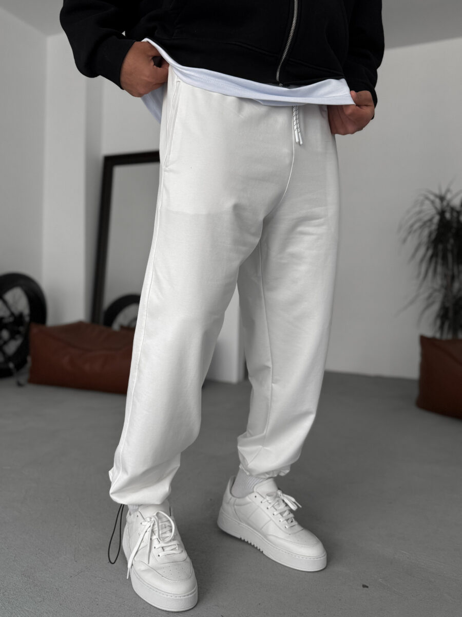 The Essential Heavyweight Sweatpants Collection - Image 6