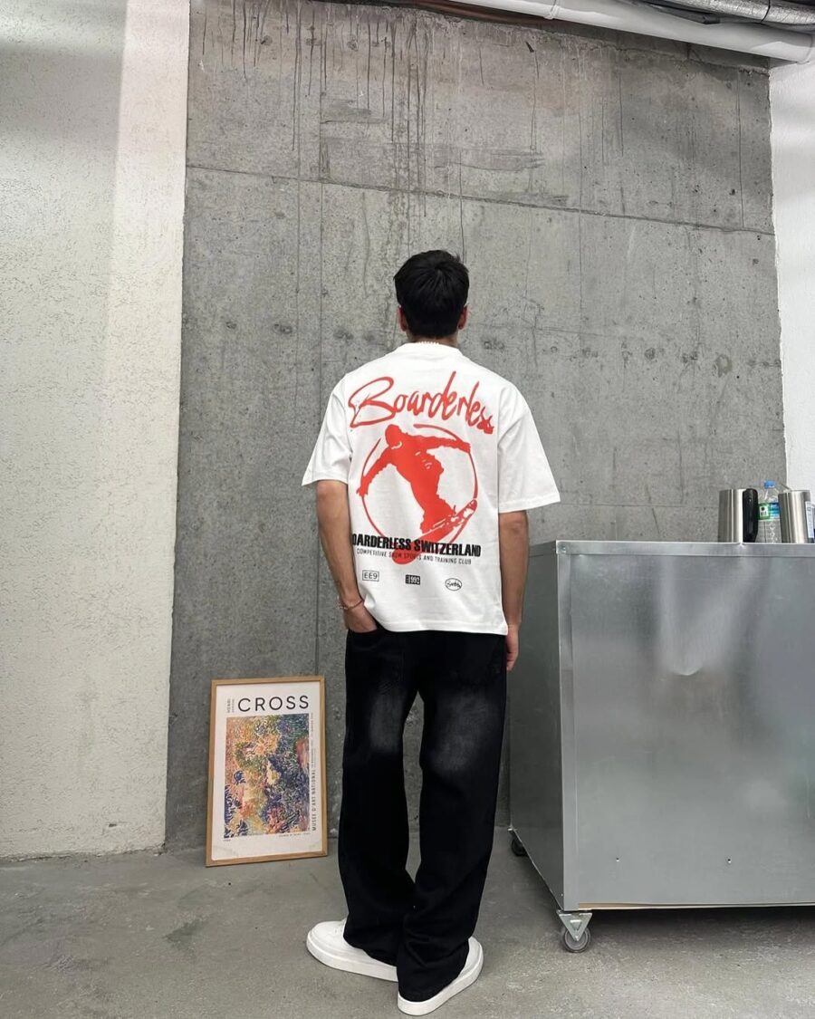 Boarderless Premium Oversize T-Shirt - Image 2