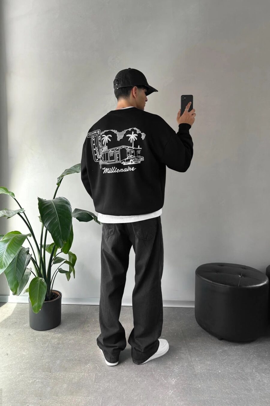 MILLIONAIRE BLACK FLEECED SWEATSHIRT - Image 3
