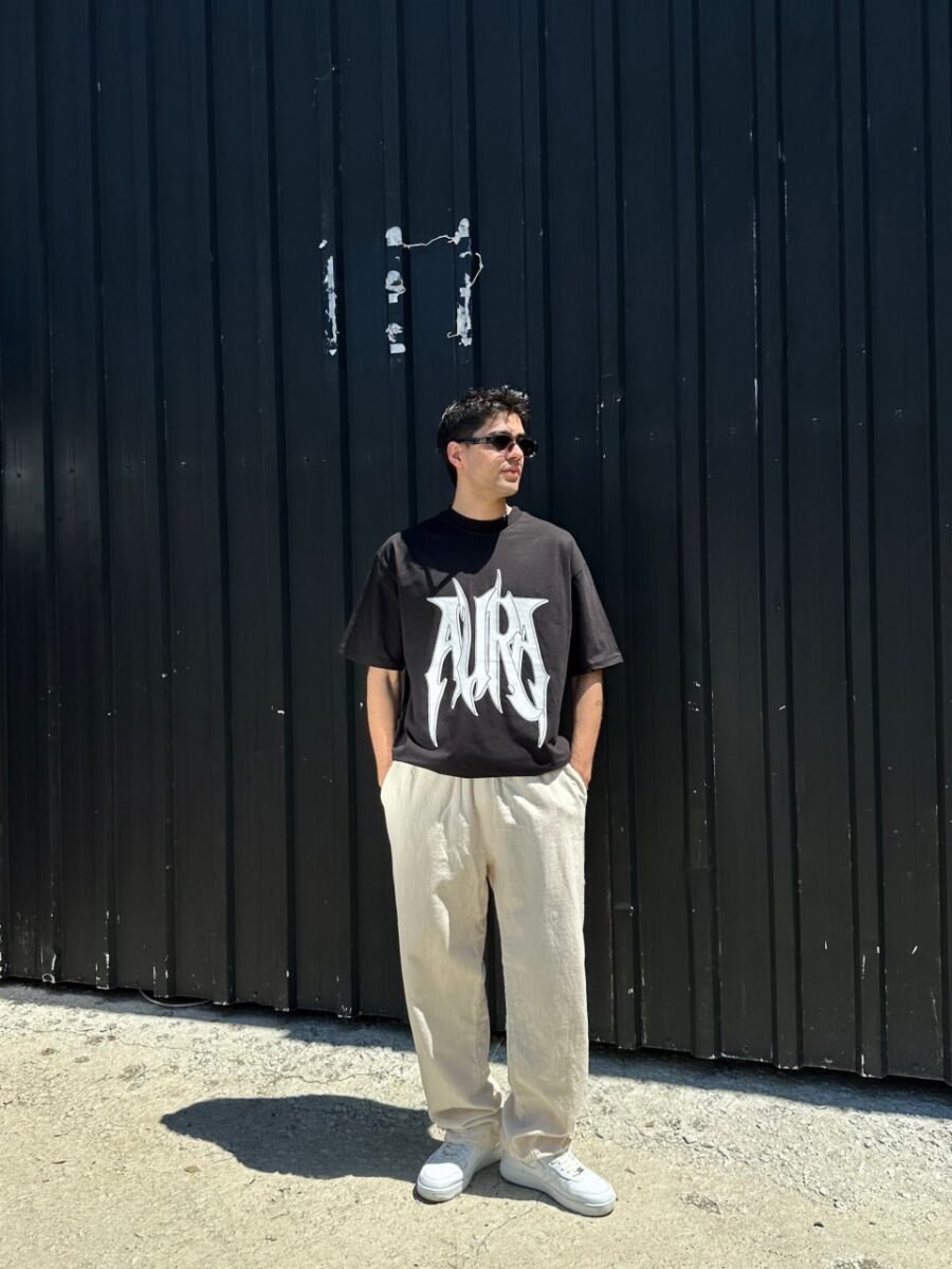 "Aura" Black Premium Oversize T-shirt. - Image 4