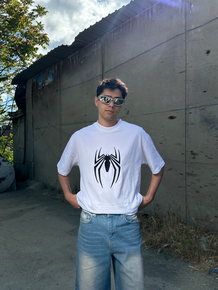 "Spider" White Premium Oversize T-shirt