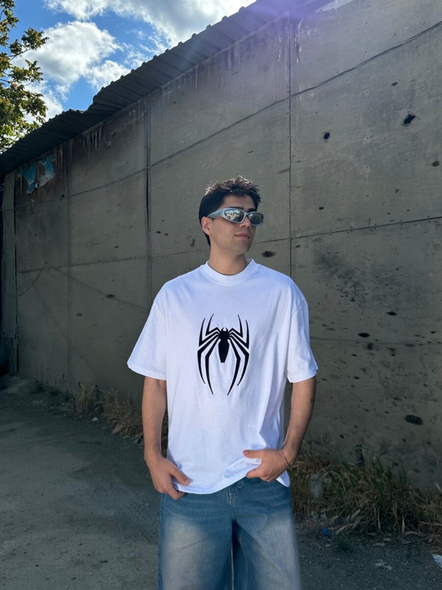 "Spider" White Premium Oversize T-shirt - Image 4