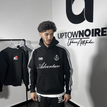 "Adventure" Premium Black Oversize Hoodie