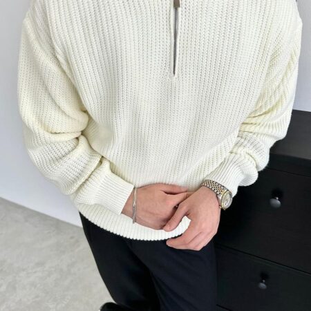 "Old Money" Premium Beige Sweatshirt
