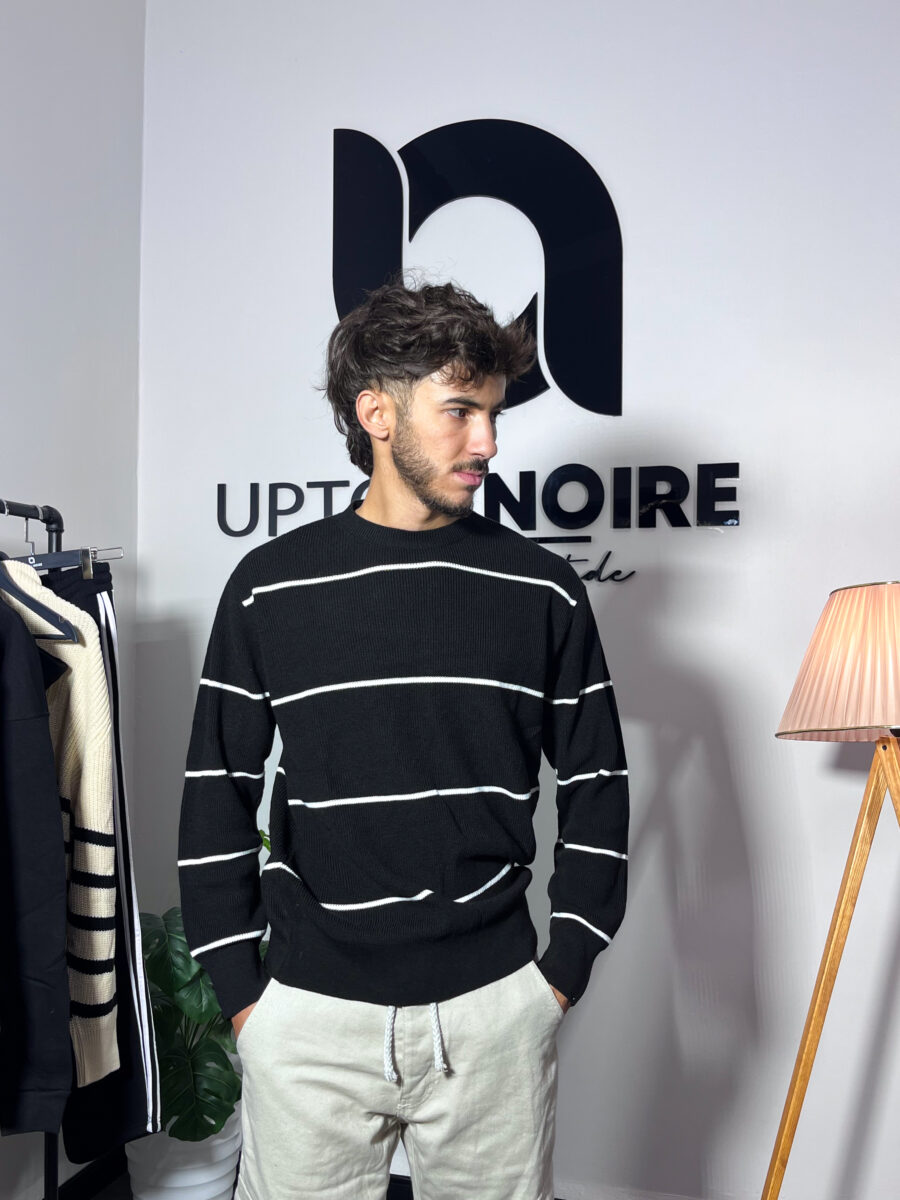 Stripped Black And White Oversize Sweatshirt
