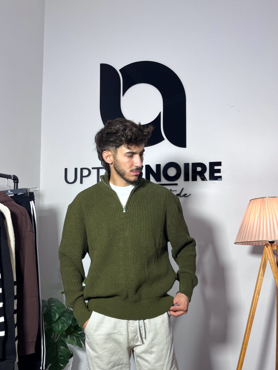 Knit Zipped Polo Green Sweatshirt