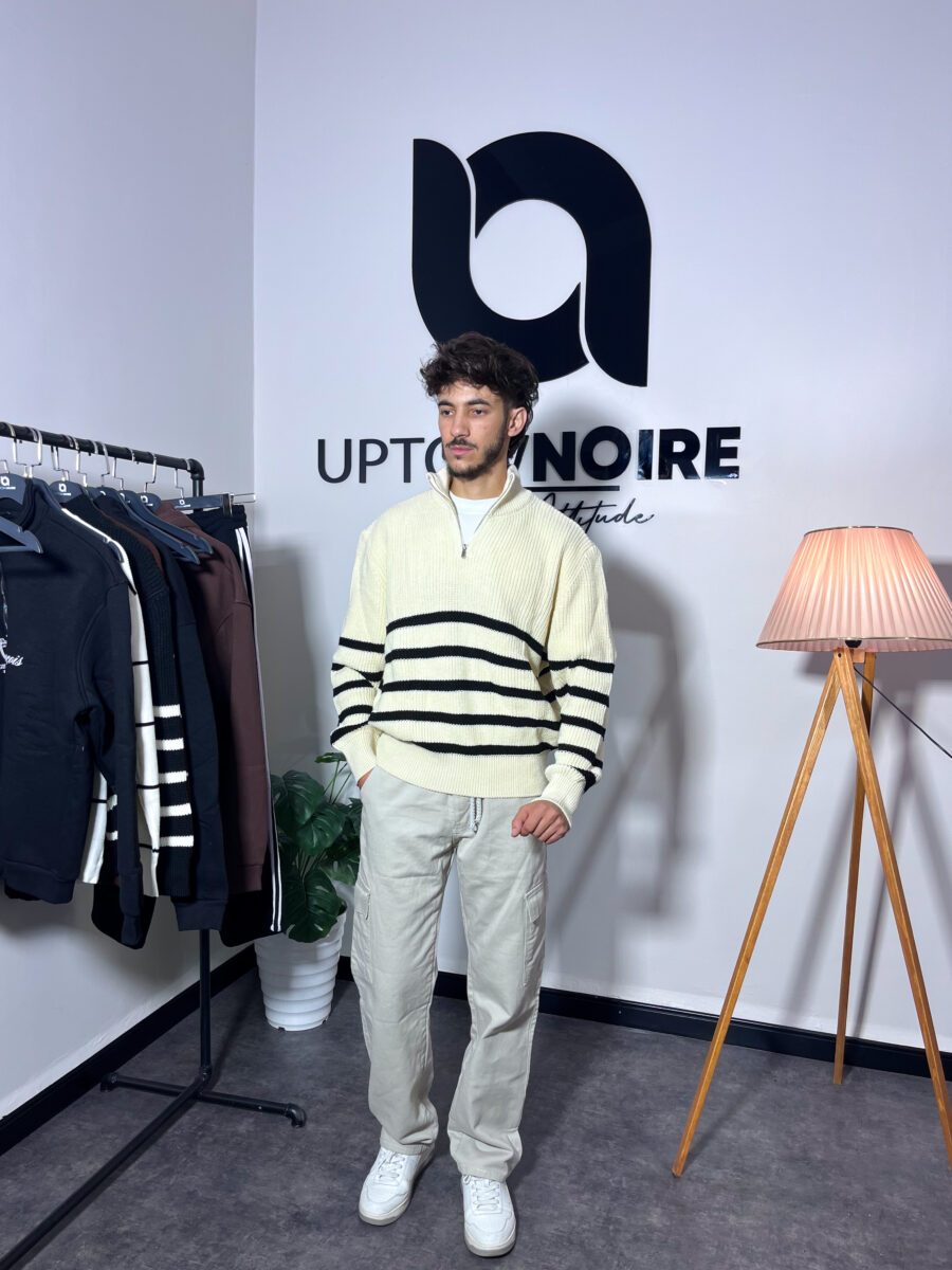 Knit Zipped Polo Beige And Black Sweatshirt - Image 3