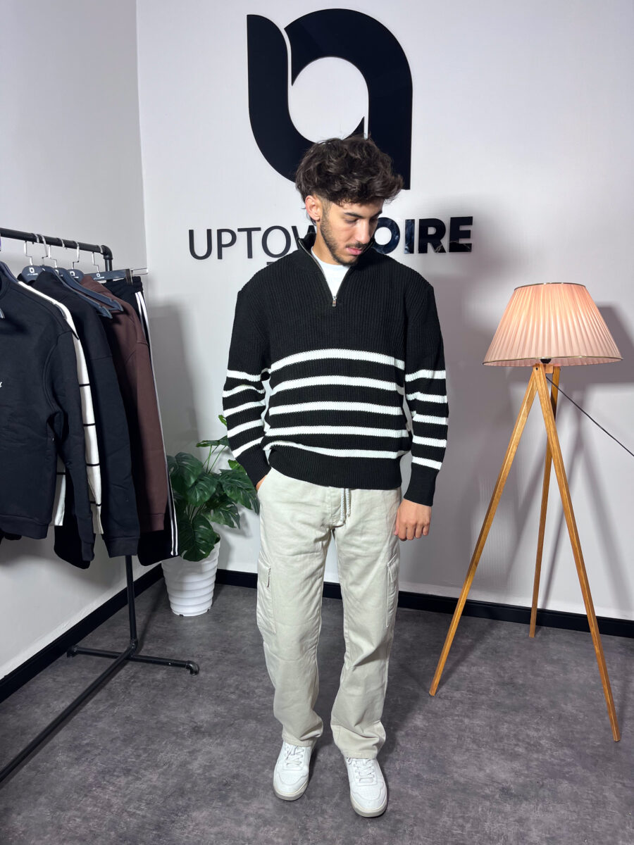 Knit Zipped Polo Black And White Sweatshirt - Image 3