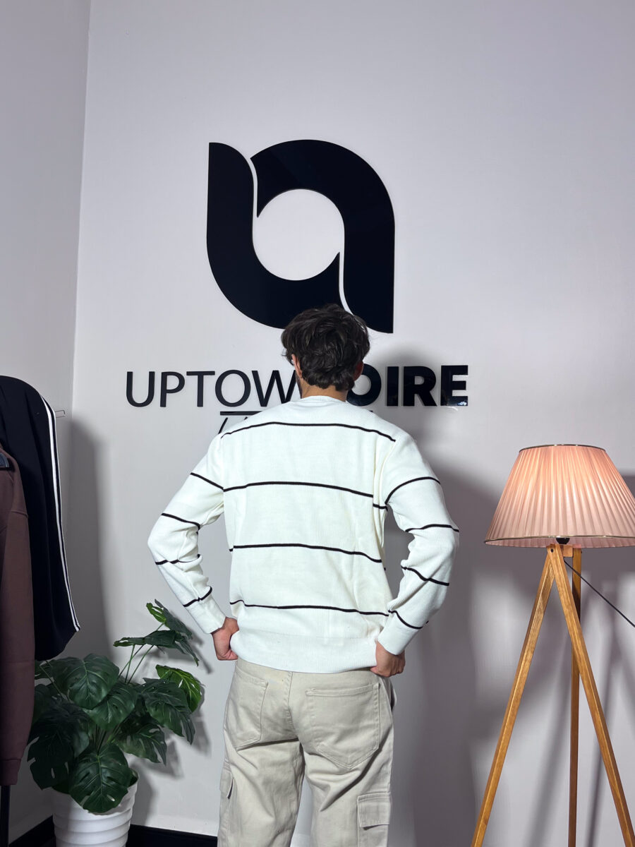 Striped White And Black Oversize Sweatshirt - Image 2