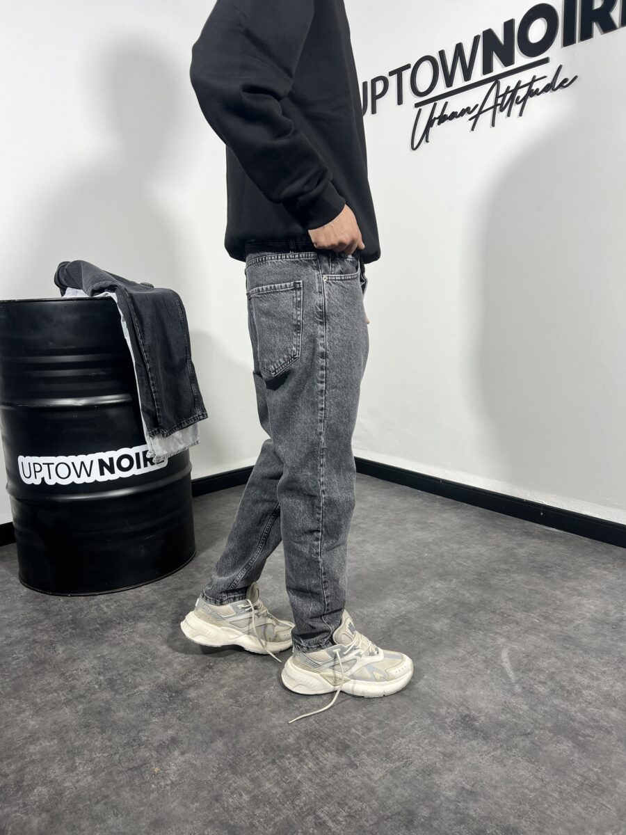 Gray Premium Boyfriend Jeans - Image 3