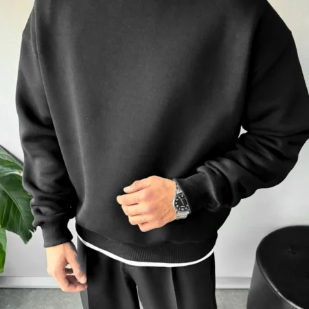 Basic Black Oversize Sweatshirt