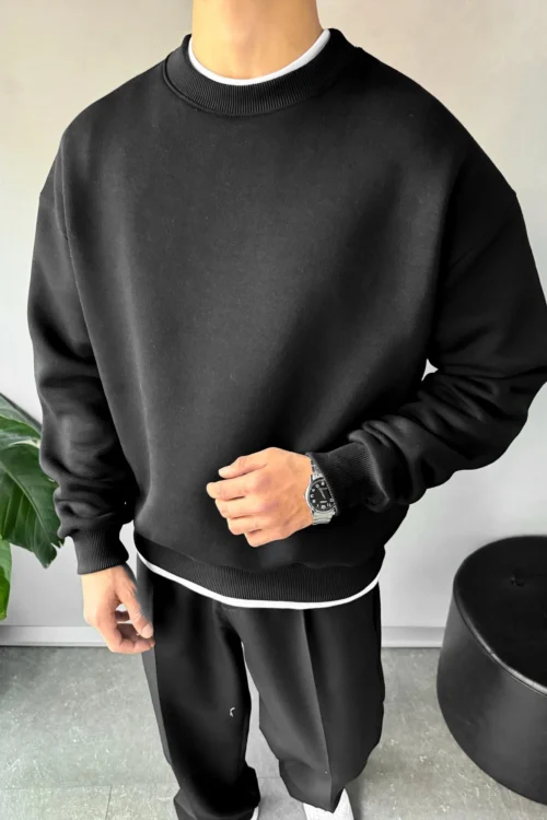 Basic Black Oversize Sweatshirt