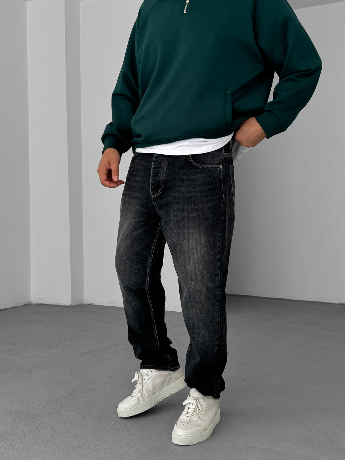 KE - Anthracite Stitched Washed Baggy Jeans - Image 3