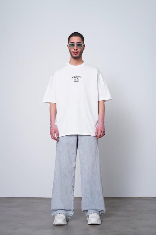 THE CITY OF FREEDOM OVERSIZE WHITE T-SHIRT