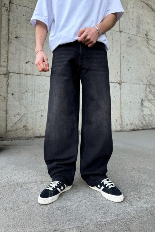 BLACK STRIPED SUPER BAGGY JEANS