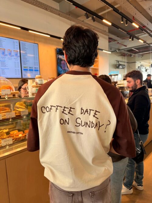 COFFEE DATE ON SUNDAY OVERSIZE T-SHIRT