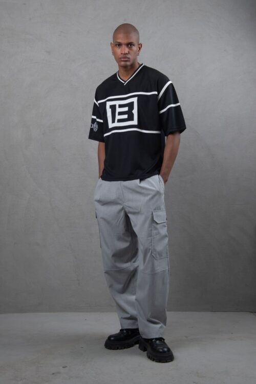 13 OVERSIZE CROPPED BLACK JERSEY