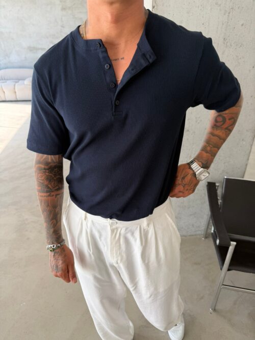 RELAXED NAVY HENLEY TSHIRT