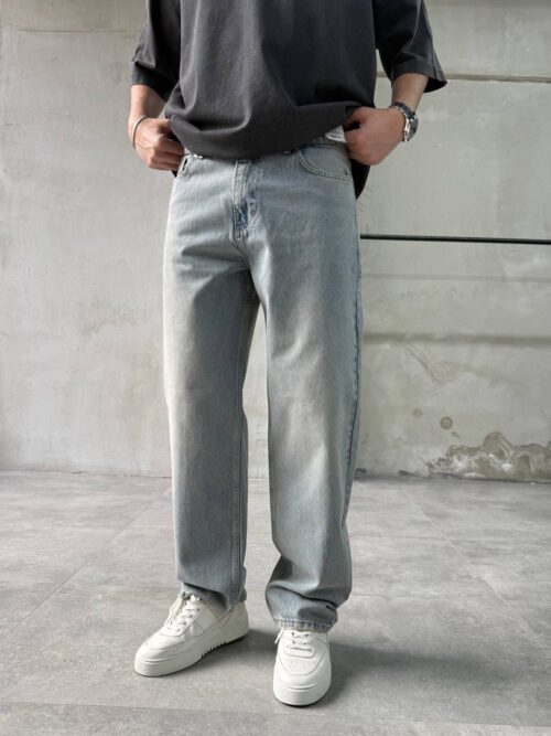 DF WASHED LOOSE FIT JEANS