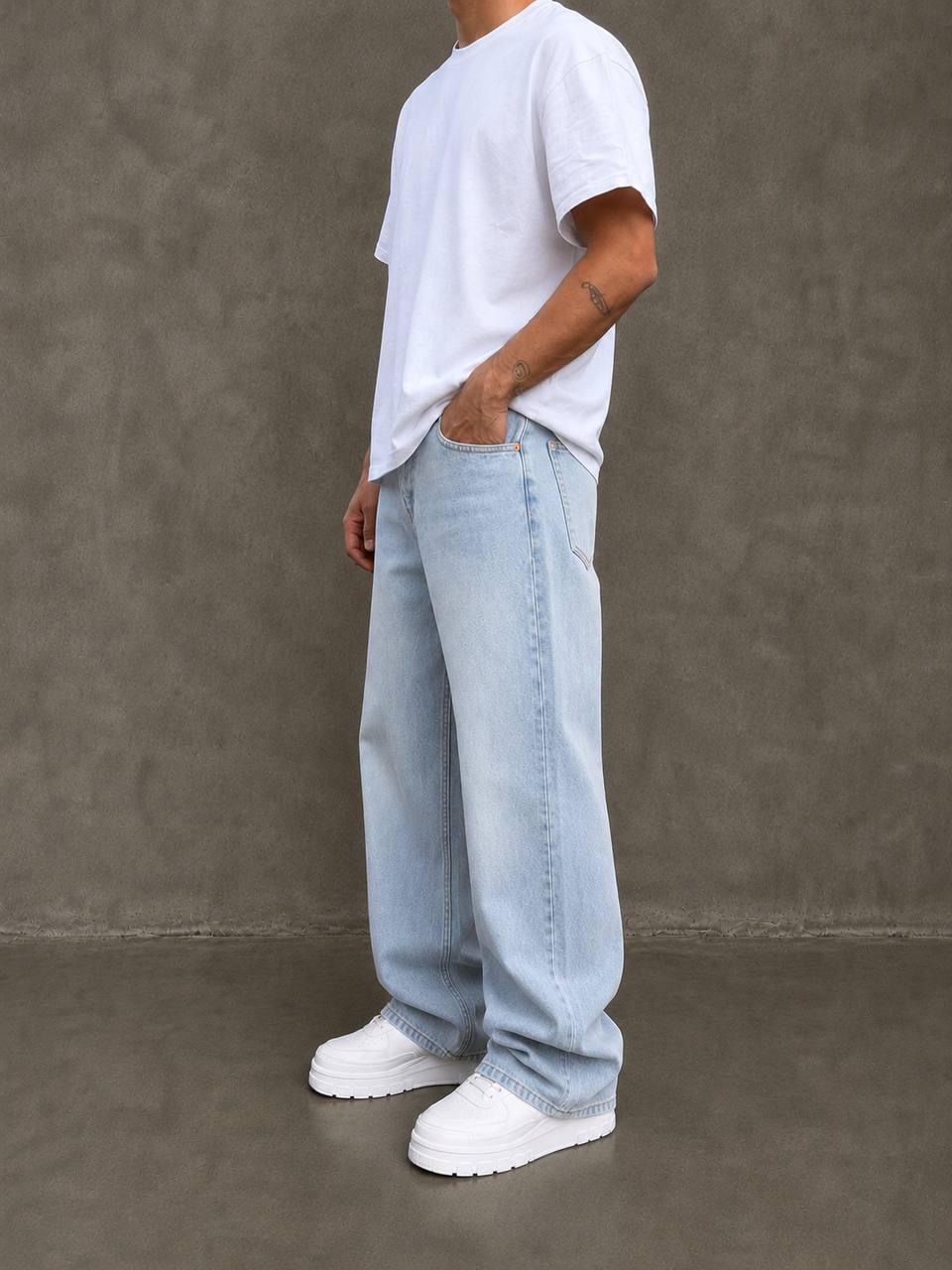 RP ICE BLUE BAGGY JEANS - Image 2