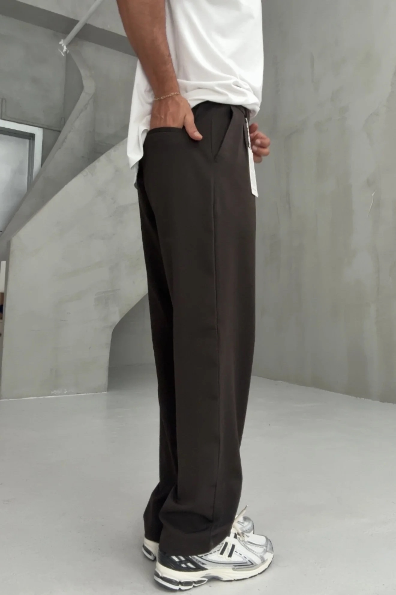 SPF BROWN PREMIUM TROUSER - Image 3