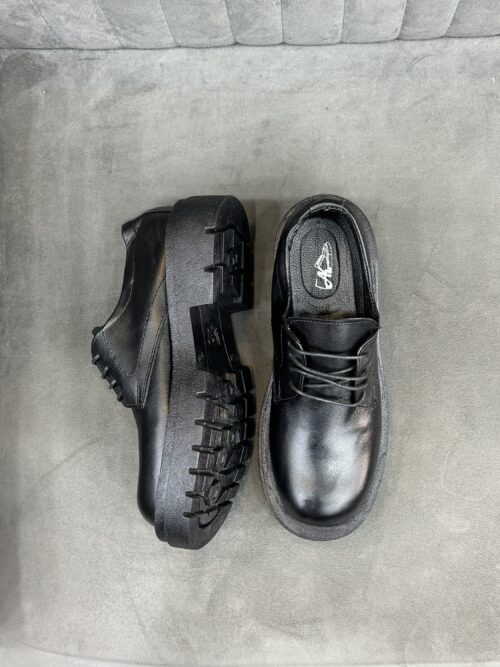 LEATHER CHUNKY BLACK SHOES ( NO BOX )